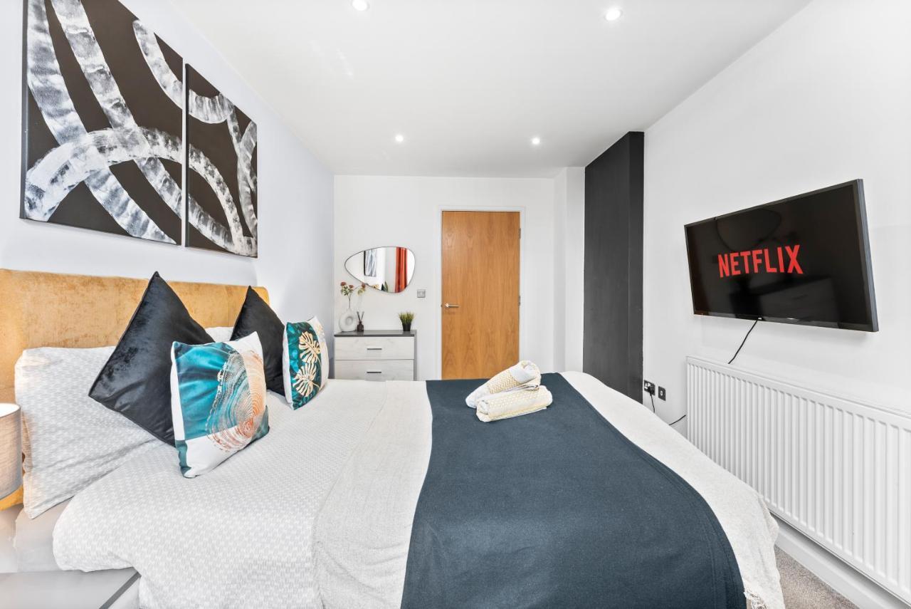 The Exquisite Gem Of Canterbury - Huge Balcony Appartamento Esterno foto